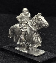 Load image into Gallery viewer, 57-0391 / 48-0562:  Knight with Houndstooth Helm on Charging Horse [rider and mount]
