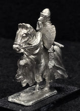 Load image into Gallery viewer, 57-0392 / 48-0563:  Knight with Houndstooth Helm on Rearing Horse [rider and mount]
