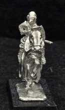 Load image into Gallery viewer, 57-0392 / 48-0563:  Knight with Houndstooth Helm on Rearing Horse [rider and mount]
