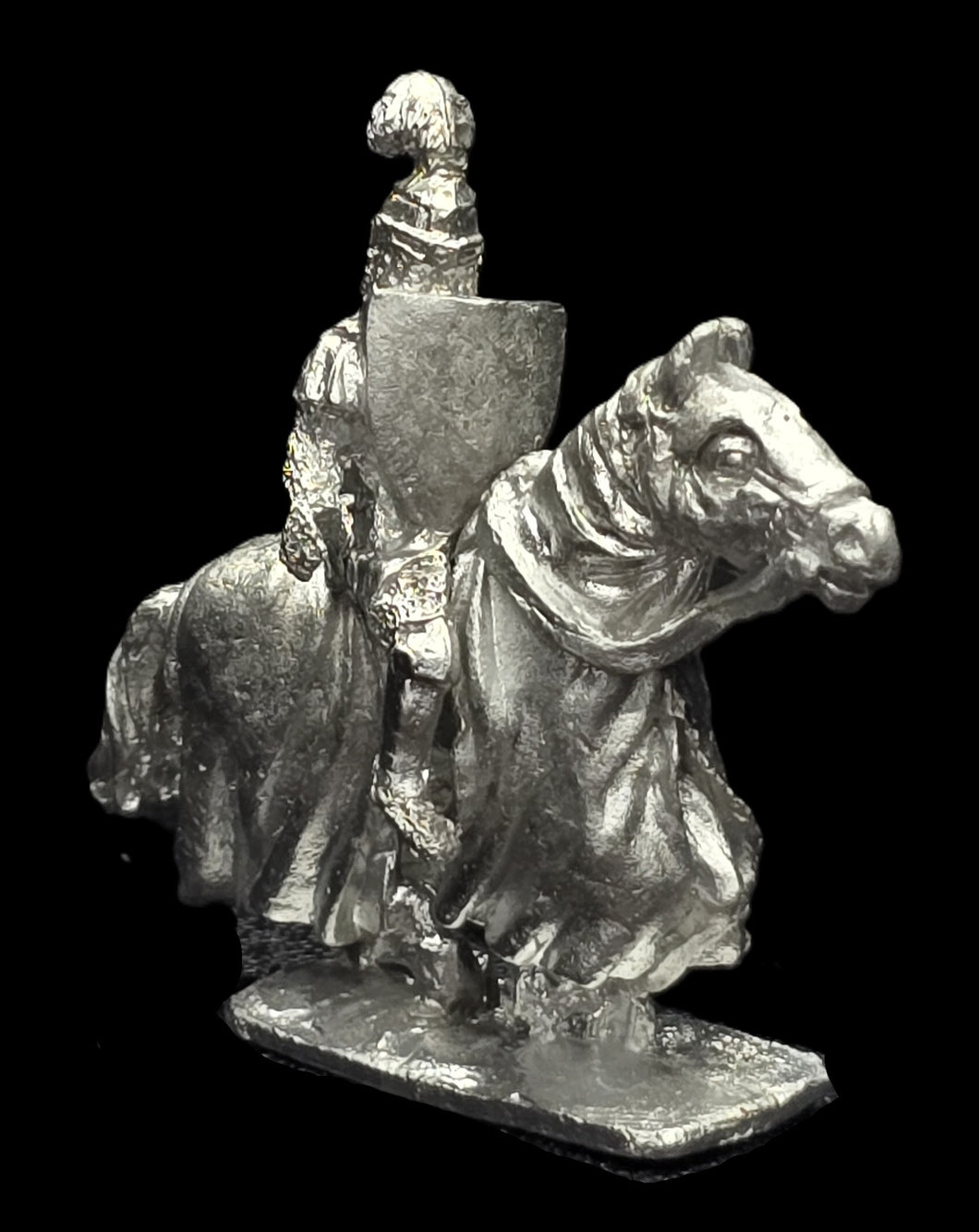 57-0393 / 48-0562:  Knight w/ Thick Plume on Charging Horse [rider and mount]