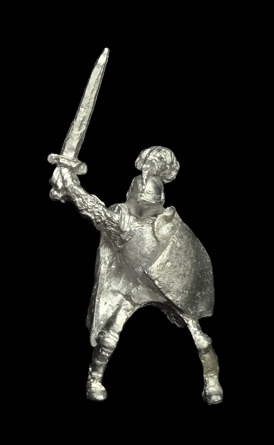 57-0396:  Armored Knight Cavalry, Full Plate, Plumed Helm [rider only]