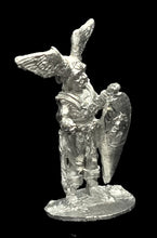 Load image into Gallery viewer, 57-0412:  Paladin with Shield and Open Hand
