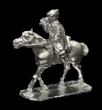 Load image into Gallery viewer, 57-0431/48-0551:  Ranger Cavalry, Open Hand [Rider and Mount]
