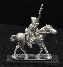 Load image into Gallery viewer, 57-0432/48-0551:  Ranger Cavalry with Spear, Left Hand Raised [Rider and Mount]
