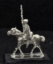 Load image into Gallery viewer, 57-0433/48-0551:  Ranger Cavalry with Spear, Left Hand Lowered [Rider and Mount]
