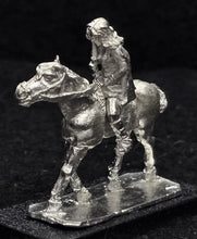 Load image into Gallery viewer, 57-0442/48-0551:  Adventuress Cavalry Rider [rider and mount]
