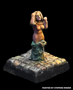 57-0472:  Sorceress, Transforming, Younger