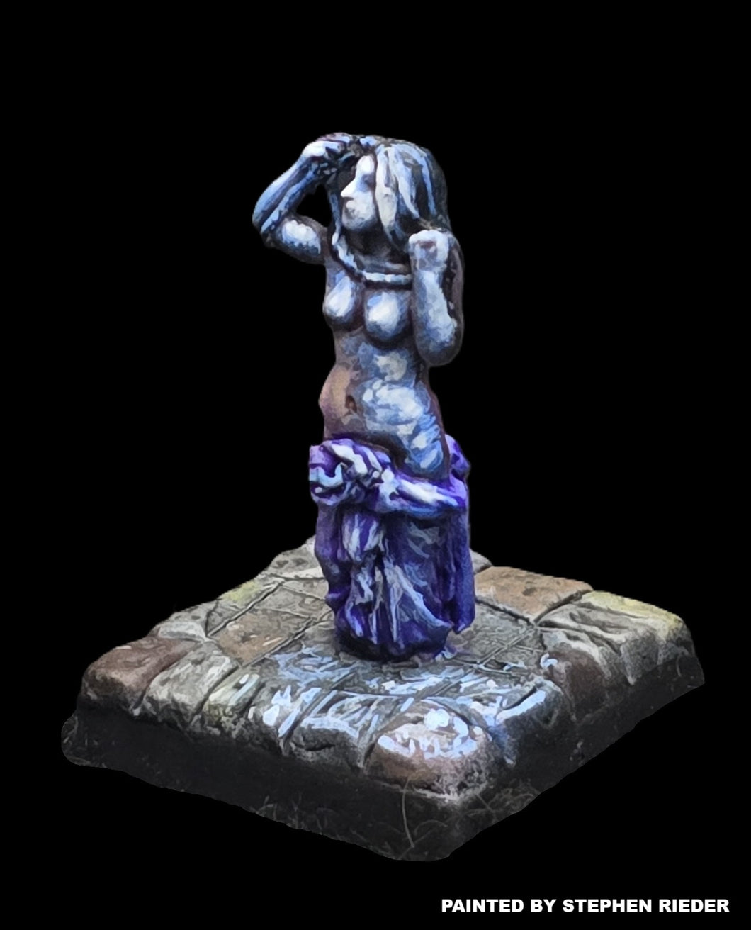57-0473:  Sorceress, Transforming, Elder