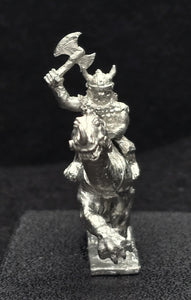 57-0571/48-0652:  Goblin Land Dragon Cavalry with Axe [rider and mount]