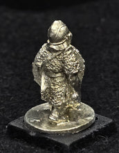 Load image into Gallery viewer, 57-0601:  Armored Orc with Sword
