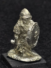 Load image into Gallery viewer, 57-0611:  Armored Orc with Sword
