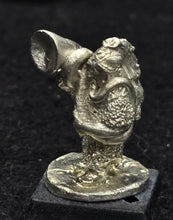 Load image into Gallery viewer, 57-0653:  Armored Orc Musician with Horn
