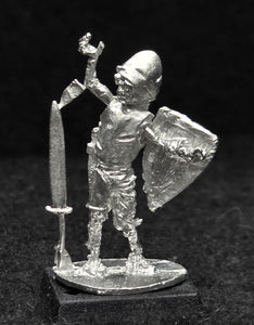 57-0701:  Skeleton in Plate Armor, with Heater Shield and Weapon Raised