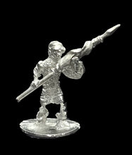 Load image into Gallery viewer, 57-0703:  Skeleton with Two Handed Weapon and Round Shield
