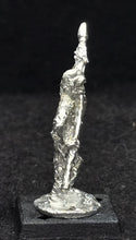 Load image into Gallery viewer, 57-0722:  Skeleton with Heavy Spear
