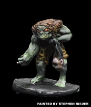Load image into Gallery viewer, 57-0763:  Ghoul with Severed Head
