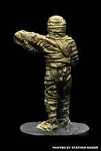 Load image into Gallery viewer, 57-0771:  Mummy Advancing, Reaching Forward
