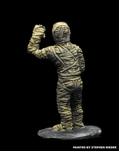 57-0772:  Mummy Advancing, Arm Raised