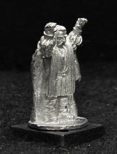 Load image into Gallery viewer, 57-0783:  Vampire, Eastern Garb
