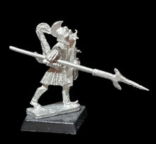 Load image into Gallery viewer, 57-7021:  Lemurian Elite Infantry, Weapon Forward
