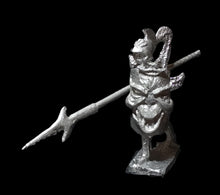 Load image into Gallery viewer, 57-7021:  Lemurian Elite Infantry, Weapon Forward
