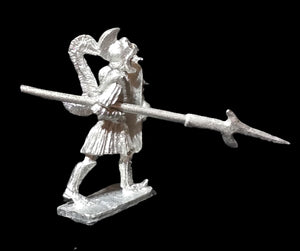57-7021:  Lemurian Elite Infantry, Weapon Forward