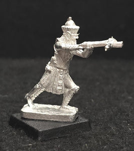 57-7046:  Lemurian Heavy Crossbowman Firing