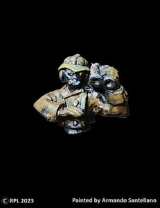 59-0148:  Sentry - Hatch Crew - Binoculars in Left Hand