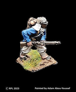 59-0302:  Legionairre Rifleman Advancing Left, Rifle Forward