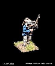 Load image into Gallery viewer, 59-0305:  Legionairre Rifleman Advancing Right, Rifle Raised
