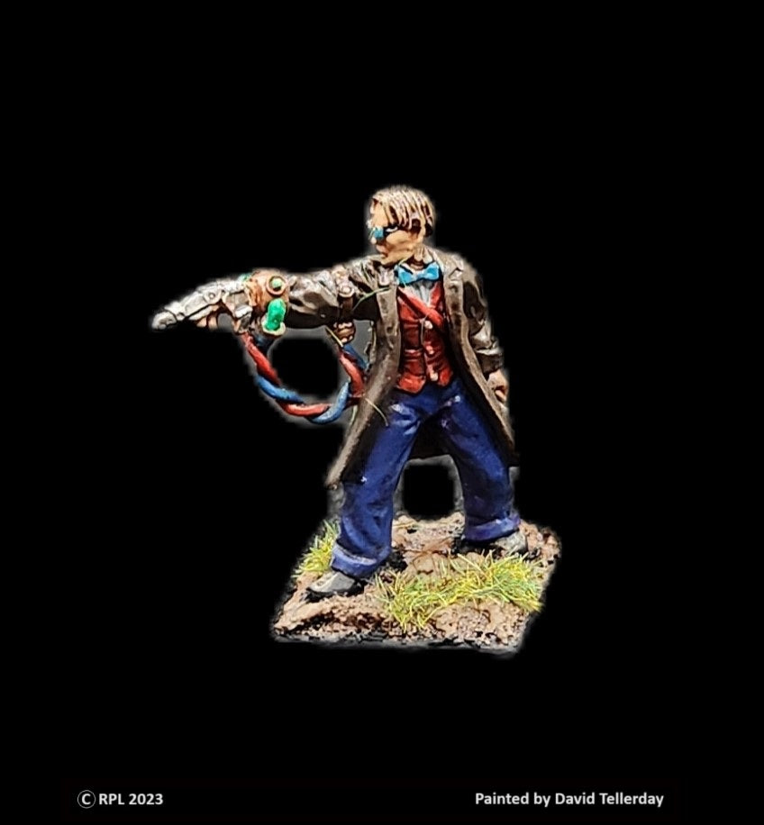 59-1023:  Mad Scientist with Electro-Pistol (Doctor Moreau)