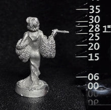 Load image into Gallery viewer, 59-1308:  Heiress, Smoking
