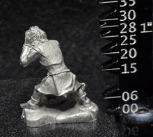 Load image into Gallery viewer, 59-1315:  Parapsychologist, Female, Crazed
