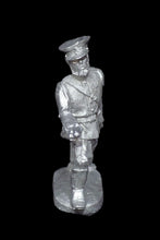 Load image into Gallery viewer, 59-1331:  Soldier Aiming Pistol
