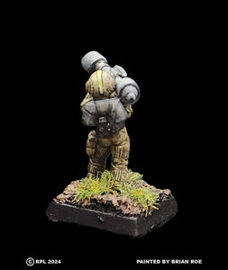 59-1921: Galactic Grenadier with Missile Launcher