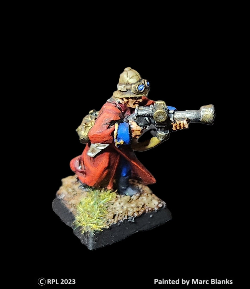 59-2062:  Victorian British Soldier with Acid Sprayer, Aiming