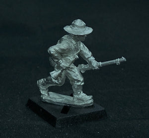 59-3087:  Victorian American Officer Advancing, with Horn, Montana Hat