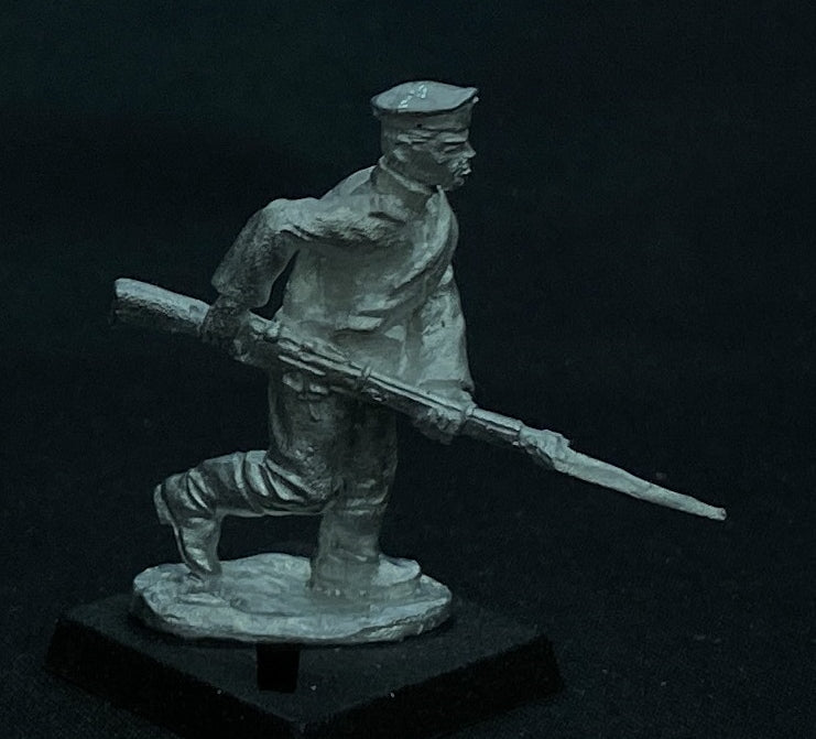 59-6003:  Victorian Russian Rifleman Advancing, Bayonette Lowered