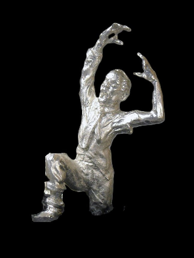 90-4904:  Zombie Emerging From Ground