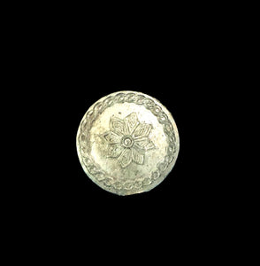 97-0168:  Round Shield, Flower Icon