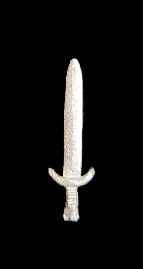 97-0648:  Dwarven Sword  [x12]