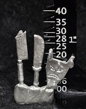 Load image into Gallery viewer, 97-0881:  Giant Cleavers and Shield
