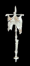 Load image into Gallery viewer, 97-9505:  Large Ragged Standard [x1]
