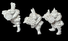 Load image into Gallery viewer, 98-2137:  Giant Ogre Mercenaries with Volley Guns [3]
