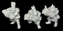 Load image into Gallery viewer, 98-2137:  Giant Ogre Mercenaries with Volley Guns [3]
