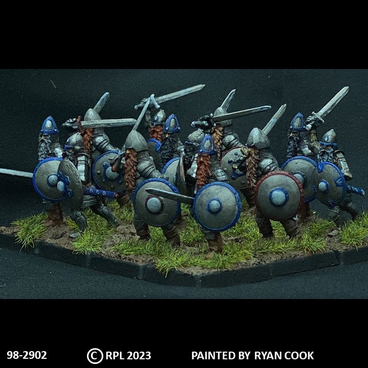 98-2902: Thunderbolt Dwarf Warriors with Swords [12]