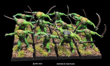 Load image into Gallery viewer, 98-4912: Unarmored Mountain Goblins with Swords [12]
