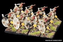 Load image into Gallery viewer, 98-7542:  Zulu inGobamakhosi with Assegai [12]
