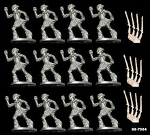 Load image into Gallery viewer, 98-7564:  Zulu uNokhenke with Rifles [12]
