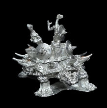 Load image into Gallery viewer, 99-5089:  Reptiliad War Turtle [1]
